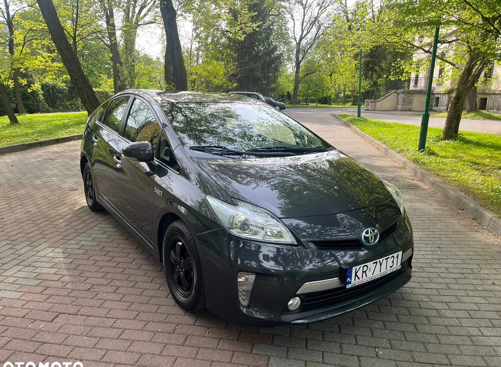 Toyota Prius cena 39900 przebieg: 267400, rok produkcji 2012 z Kraków małe 301